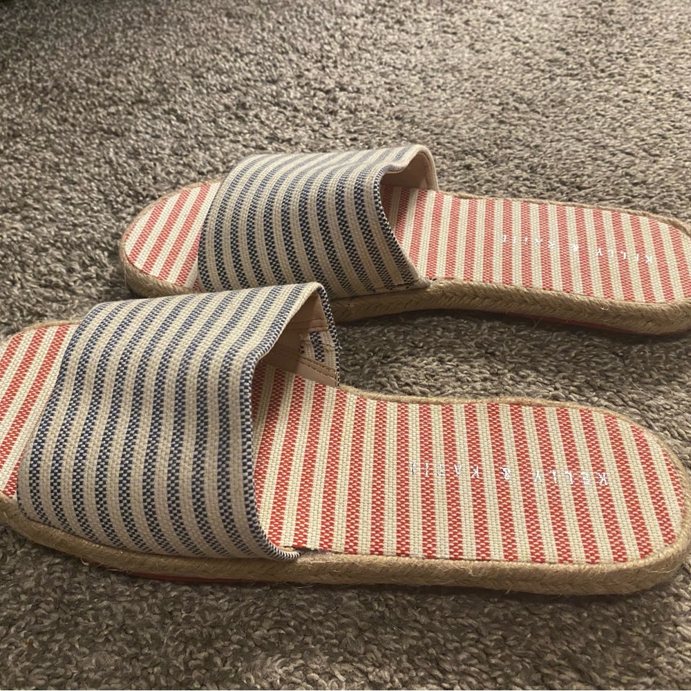 Kelly & Katie Womens slides size 8.5